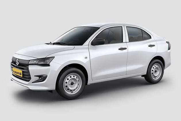 Budget Cab Service in Daund on rent in Pune