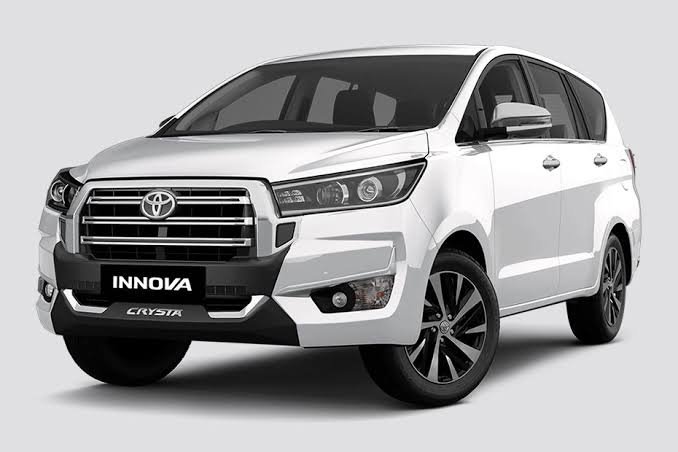 Innova Cab on Rent in Pune on rent in Pune
